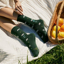 Load image into Gallery viewer, Socks that Protect Elephants - Medium (Green Elephants)

