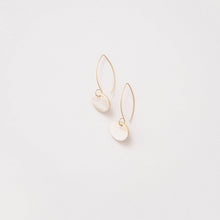 Load image into Gallery viewer, Simple Circle Earrings - Brown
