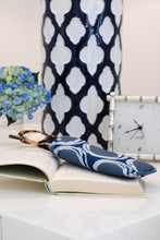 Load image into Gallery viewer, Padded Organic Cotton EyeGlass Case
