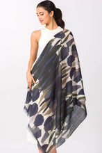Load image into Gallery viewer, Navita Fine Wool Shawl: Navy &amp; Green
