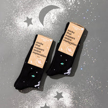 Load image into Gallery viewer, Socks that Support Space Exploration (Floating Astronauts) - Small
