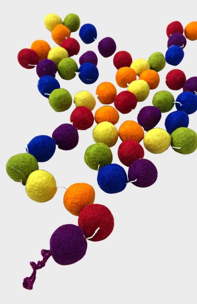 Handfelted Ball Garland: Rainbow