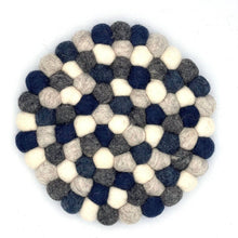 Load image into Gallery viewer, Gray Neutral Felt Ball Trivet
