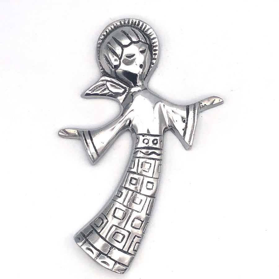 Recycled Aluminum Flying Angel (Medium)