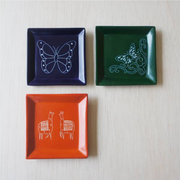 Square Dish - Orange Llamas