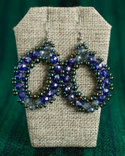 Load image into Gallery viewer, Leaf Earrings

