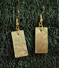 Load image into Gallery viewer, Jicara Metal Etched Earrings
